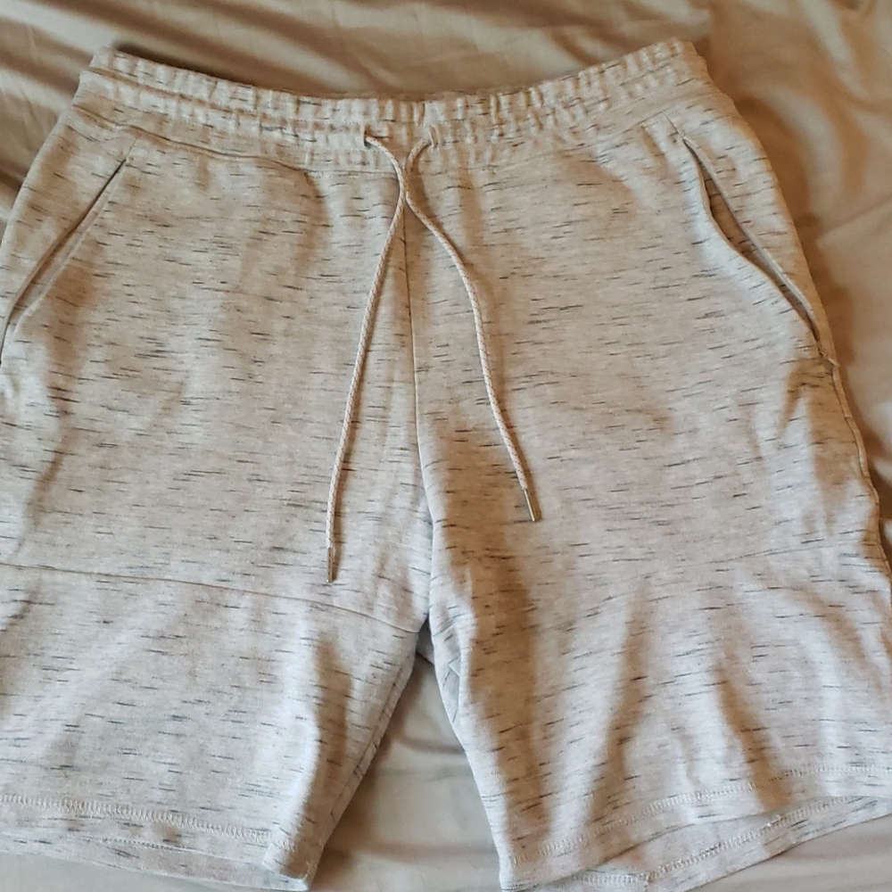Pacsun white and gray shorts